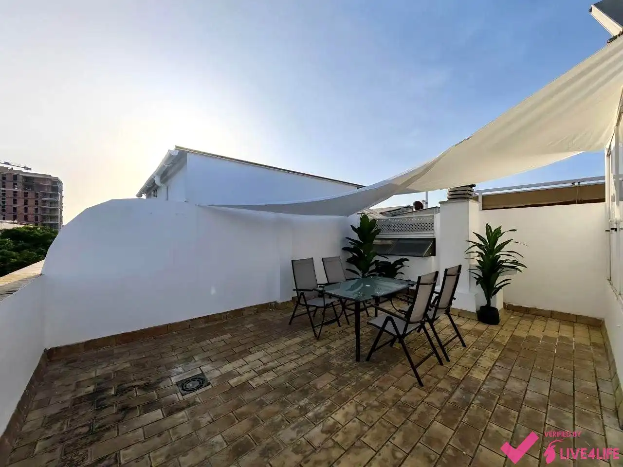 Terrasse von Maisonette zur Miete in Sevilla mit Klimaanlage, Terrasse und Möbliert