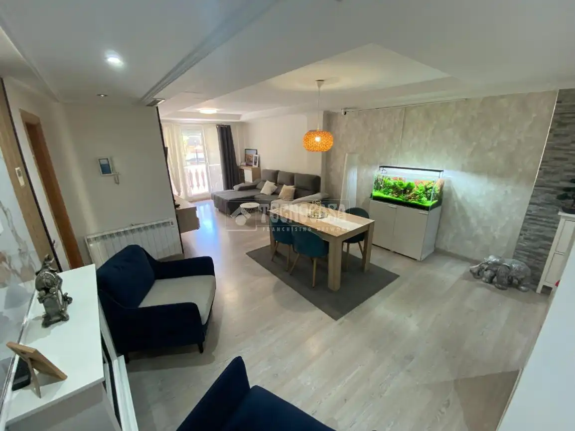 Sala de estar de Piso en venta en Paterna con Aire acondicionado, Terraza y Balcón