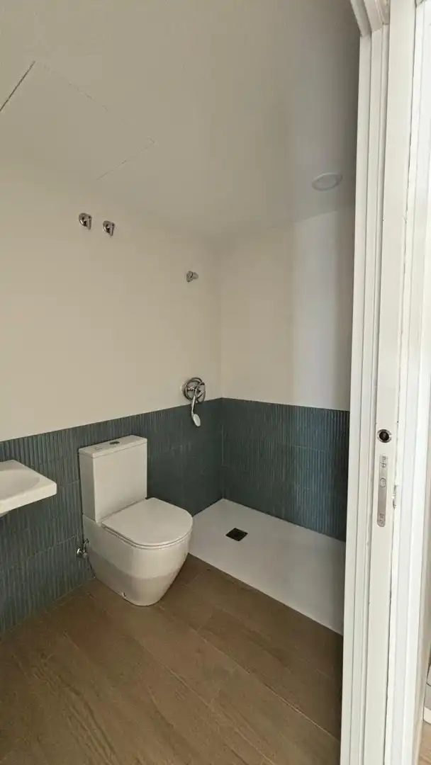 Bathroom of Flat for sale in Urduña / Orduña  with Heating, Terrace and Storage room