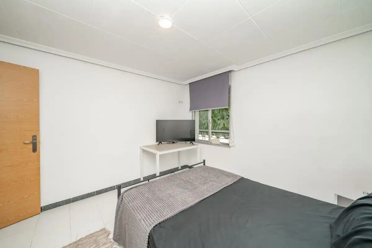 Bedroom of Flat for sale in Alicante / Alacant  with Heating and Furnished