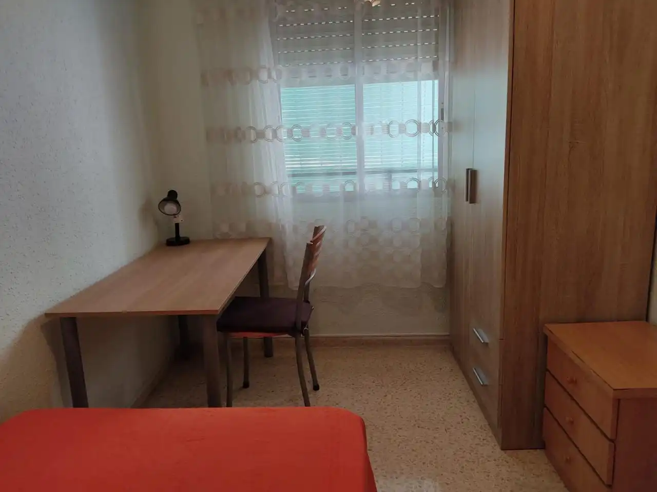 Flat for rent in De José María Haro, La Carrasca