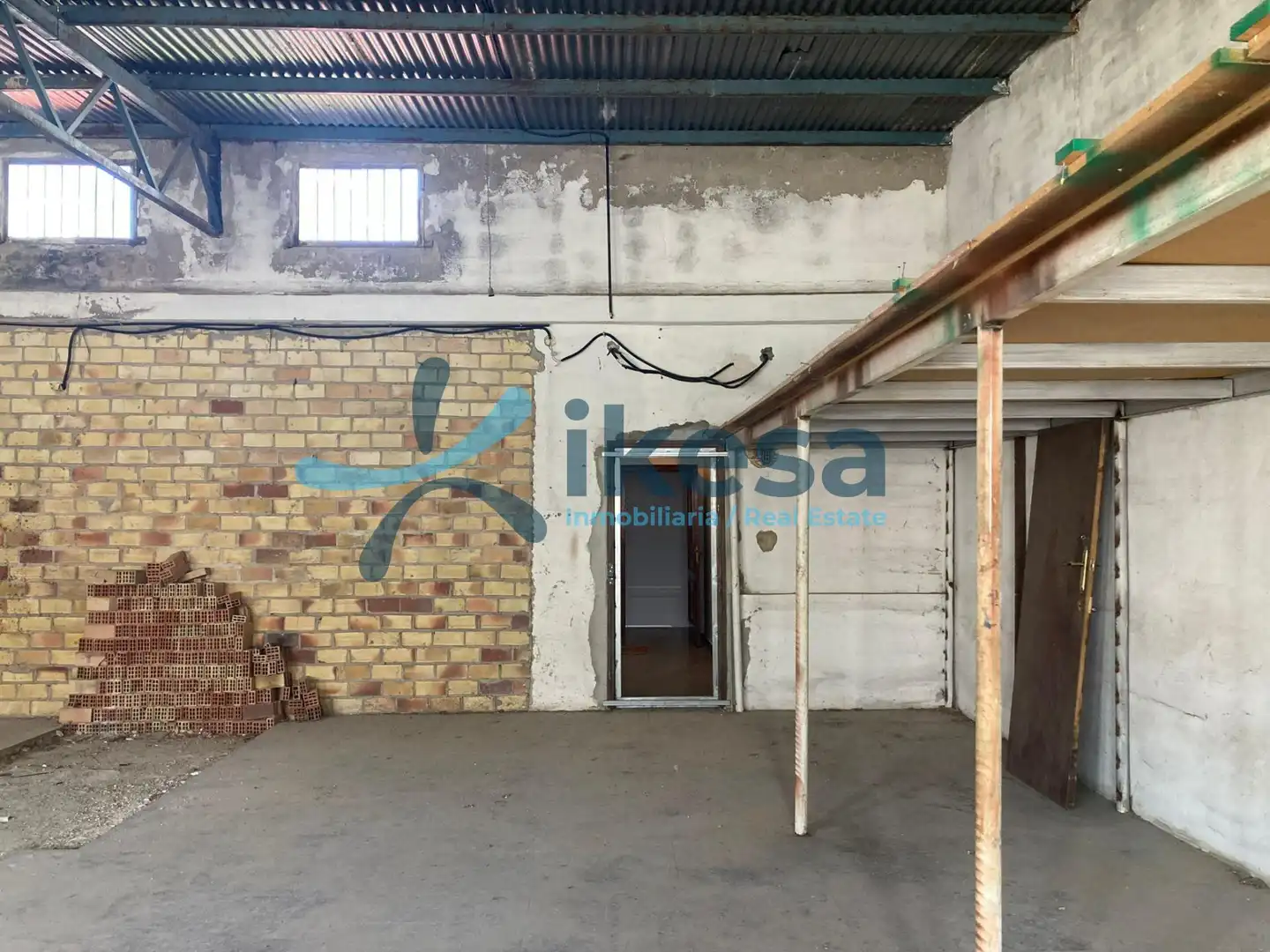 Maisonette zum Verkauf in Lora del Río