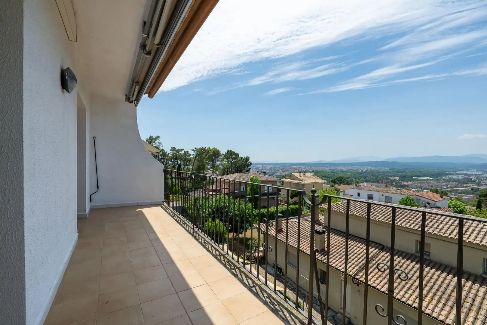 Houses for rent in ABAT ESCARRE, Montjuïc