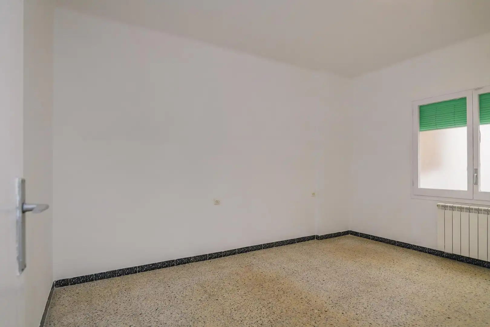 Flat for sale in Manresa  with Heating, Storage room and Balcony