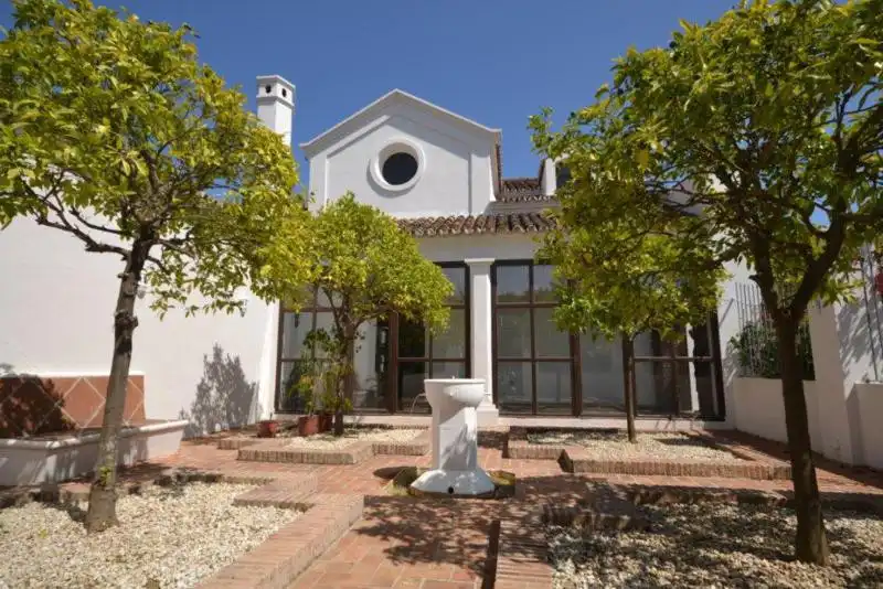 Casa amb piscina en venda a San Pedro de Alcántara, imagen 14