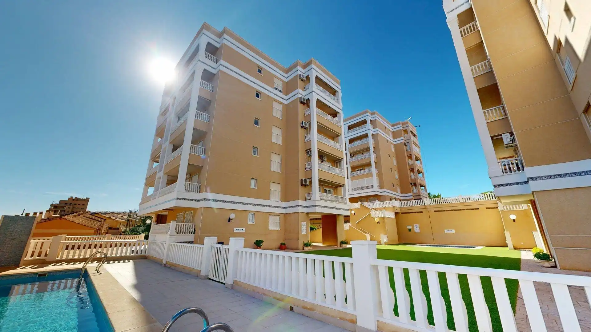 Wohnungen zur Miete in Avenida Costa Blanca, 35, Los Arenales del Sol