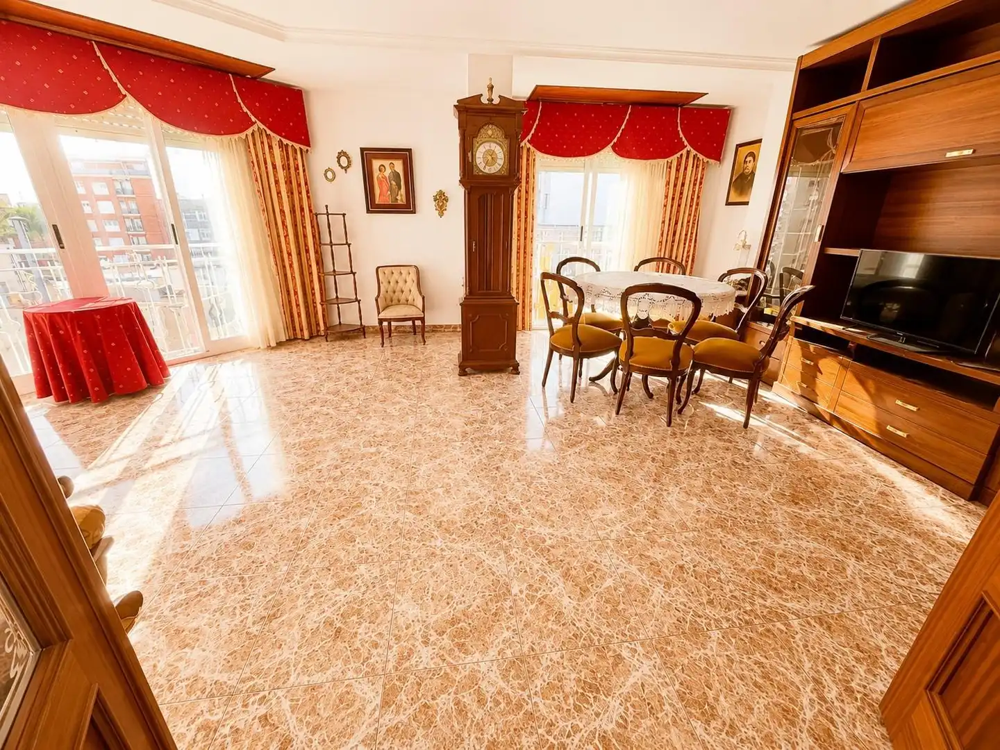 Flat with terrace for sale in Crevillent, imagen 2