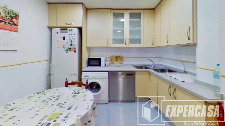 Flat with lift for sale in El Pla del Real, imagen 8