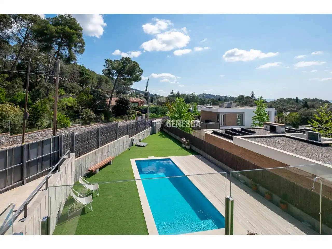 Piscina de Casa o xalet en venda en Matadepera amb Aire condicionat, Calefacció i Jardí privat