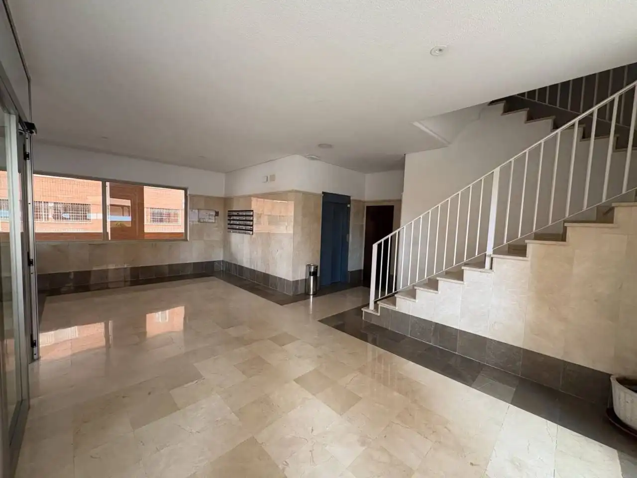 Flat for sale in Alicante / Alacant  with Air Conditioner, Heating and Storage room
