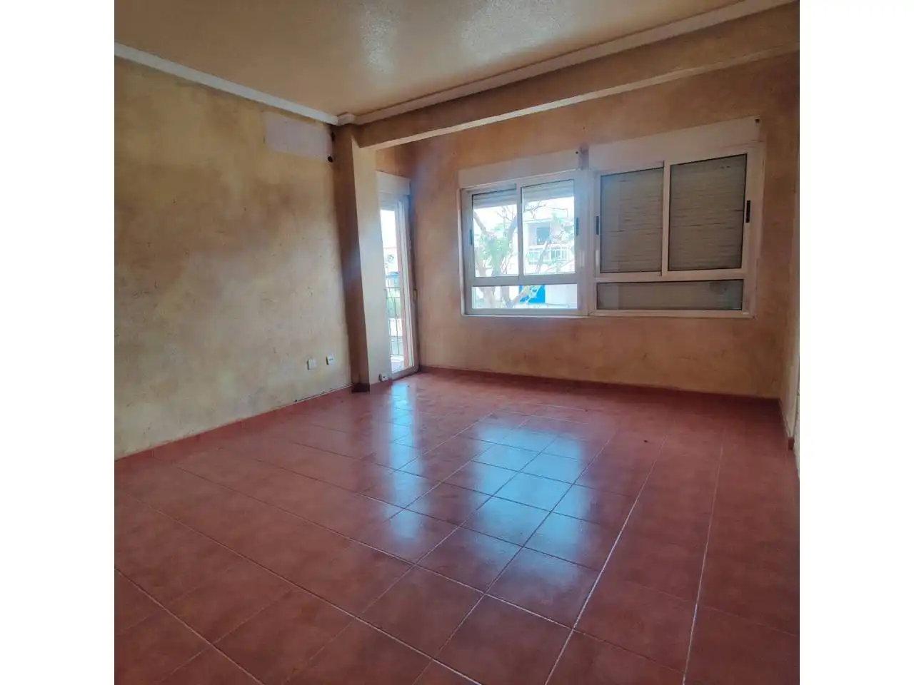 Flat for sale in Alcantarilla  with Balcony