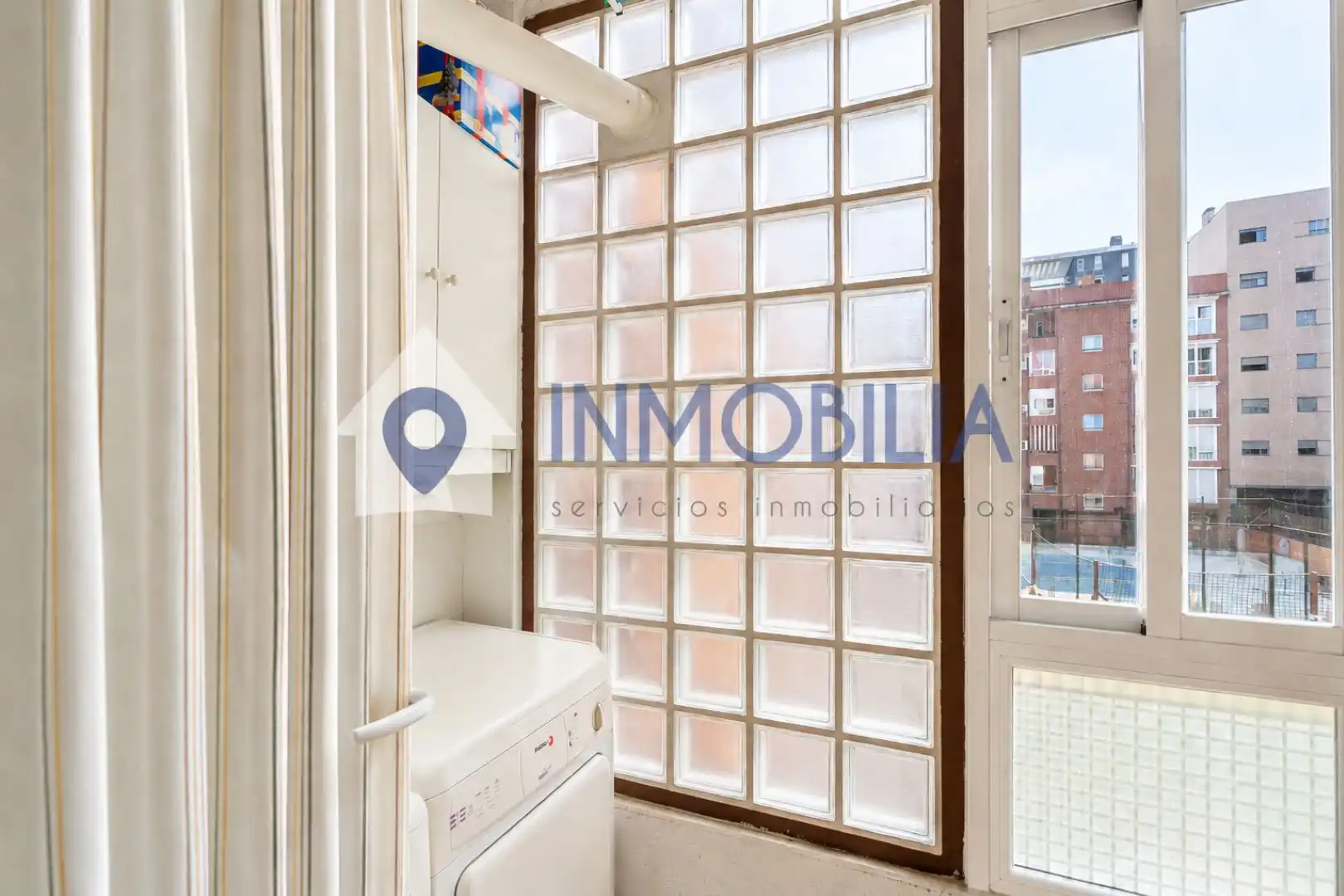 Bedroom of Flat for sale in Madrid  with Air Conditioner, Heating and Storage room