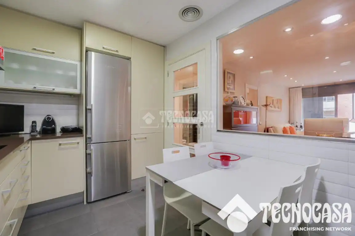 Cocina de Piso en venta en Barcelona con Aire acondicionado, Parquet y Terraza