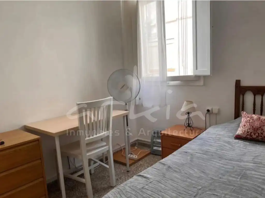 Bedroom of Flat for sale in Paterna