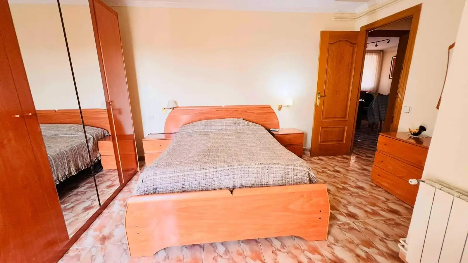 Habitación de Ático en venta en Barcelona con Aire acondicionado y Balcón