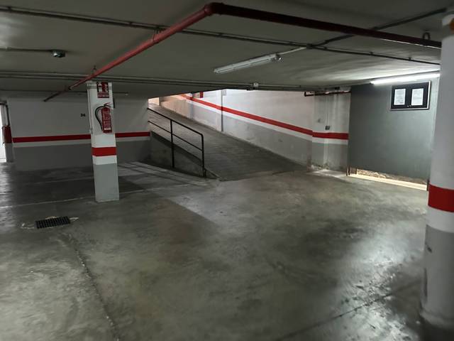 Garaje en Venta en Avinguda del Port, 228 en La Creu del Grau