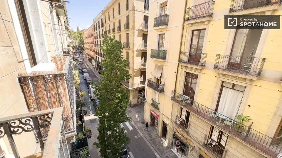 Habitació a El Raval