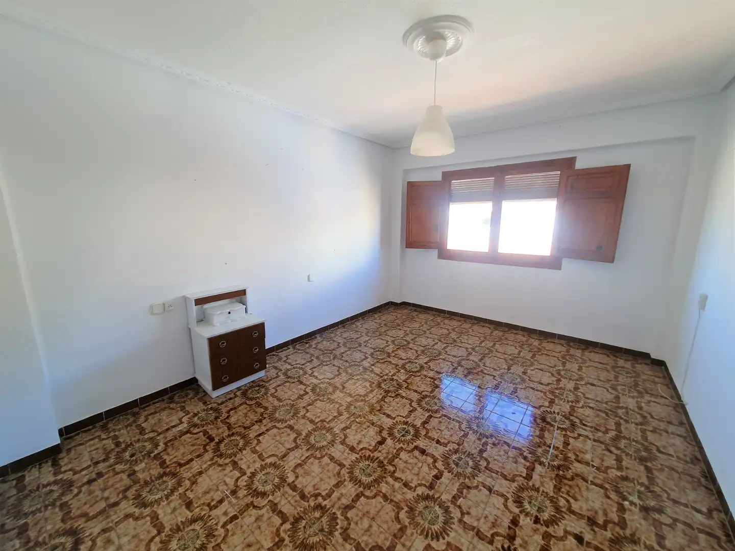 Bedroom of Flat for sale in Montserrat