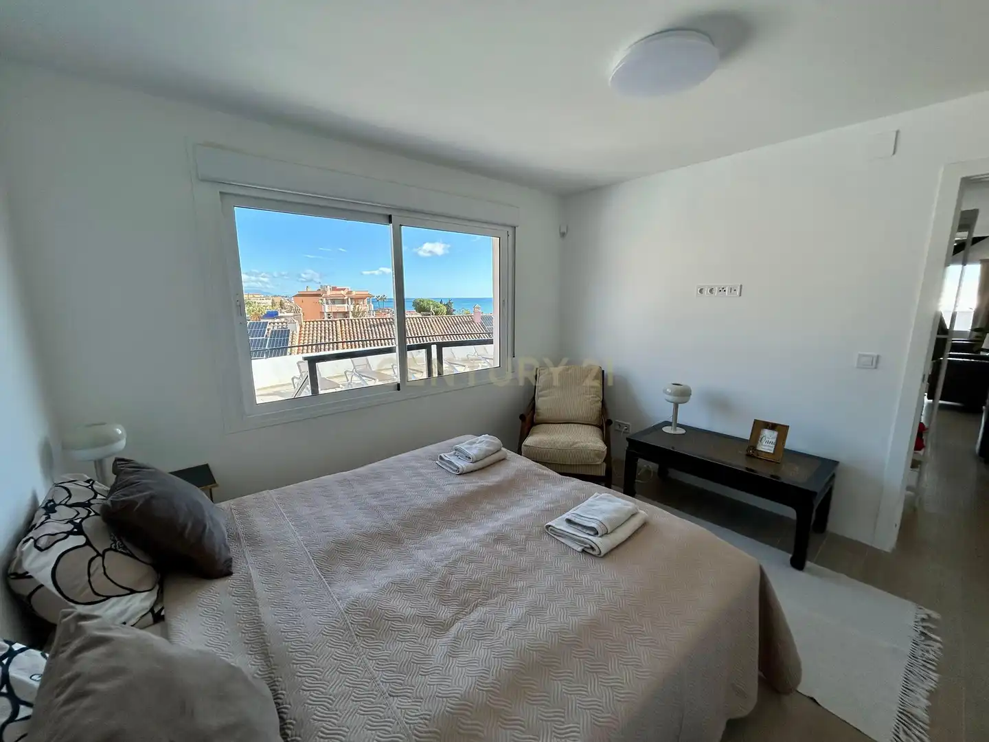 Bedroom of Houses for sale in Fuengirola  with Jacuzzi and Sauna