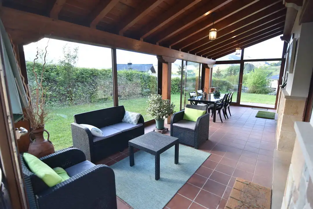Terrassa de Casa o xalet en venda en Ermua amb Calefacció, Jardí privat i Terrassa