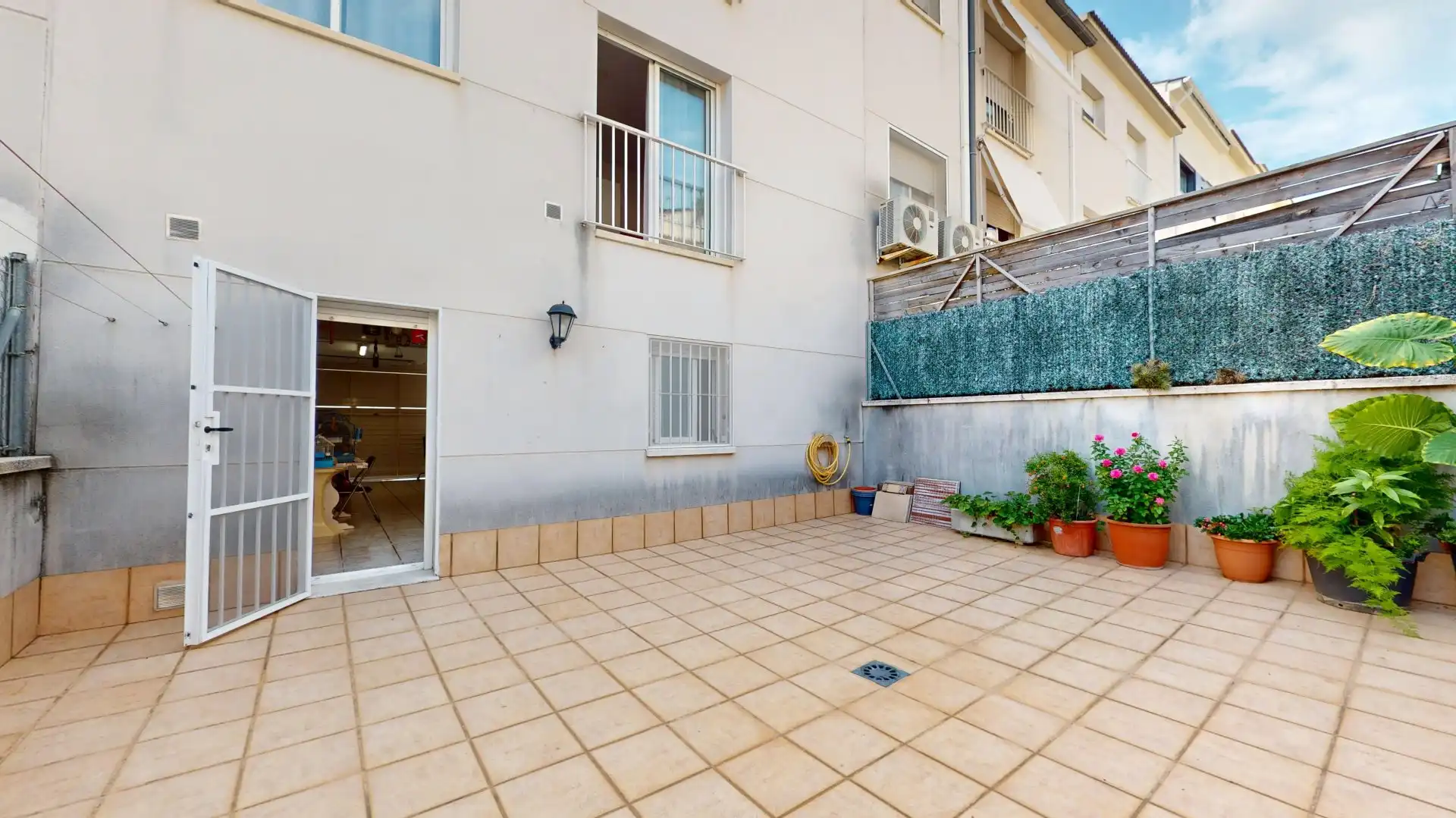 Terraza de Casa adosada en venta en Vilanova i la Geltrú con Calefacción y Terraza
