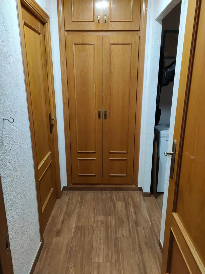 Habitación de Piso en venta en Crevillent con Parquet y Balcón