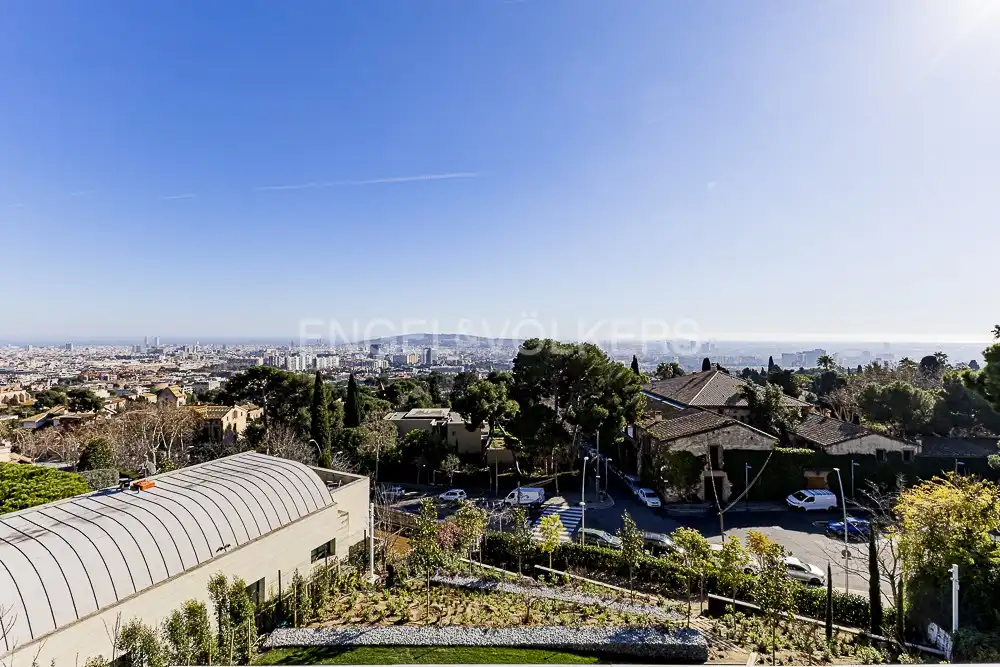 Vista exterior de Casa o chalet en venta en Barcelona con Aire acondicionado, Calefacción y Jardín privado