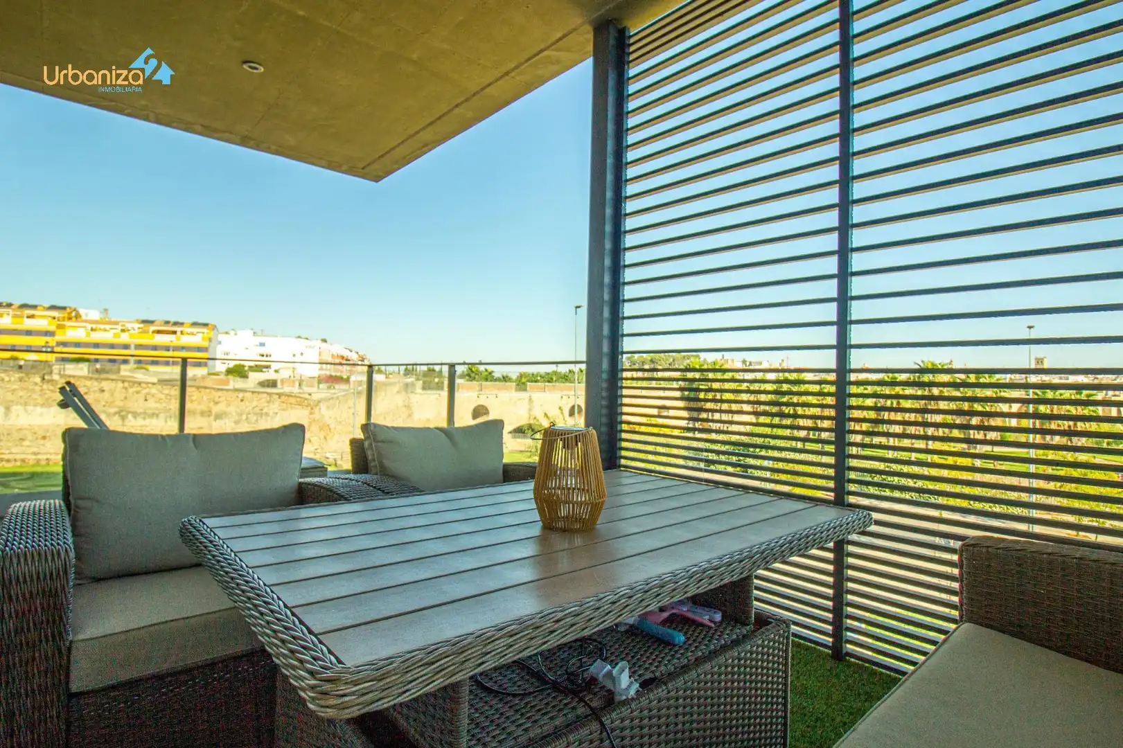 Terrasse von Wohnung zum Verkauf in Badajoz mit Klimaanlage, Heizung und Privatgarten