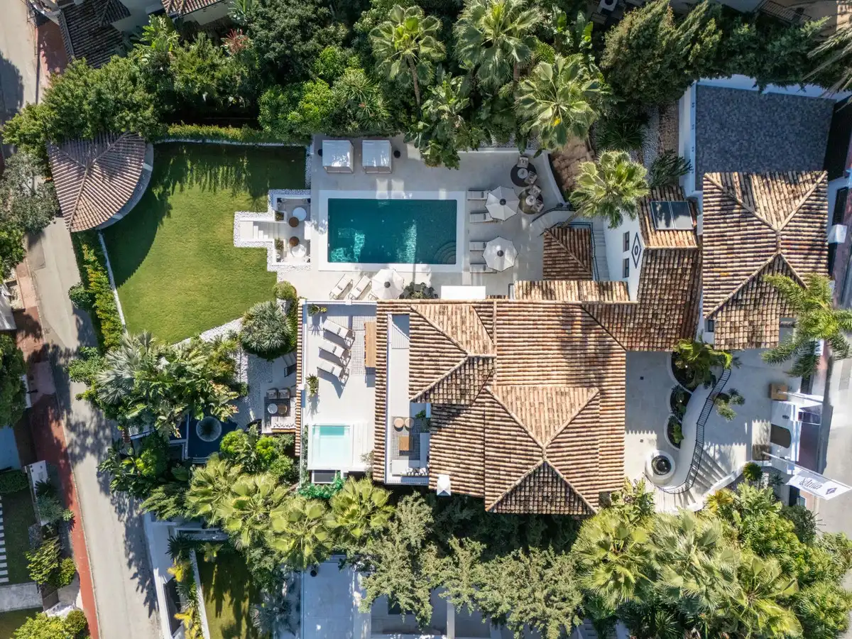 Villa mit Pool zum Verkauf in Nueva Andalucía, imagen 26