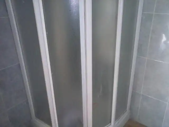 Excelente piso en el distrito de Pueblonuevo con una superficie de 90 m2, frente del ambulatorio, consta de 3 dormitorios , 1 saló, imatge 4