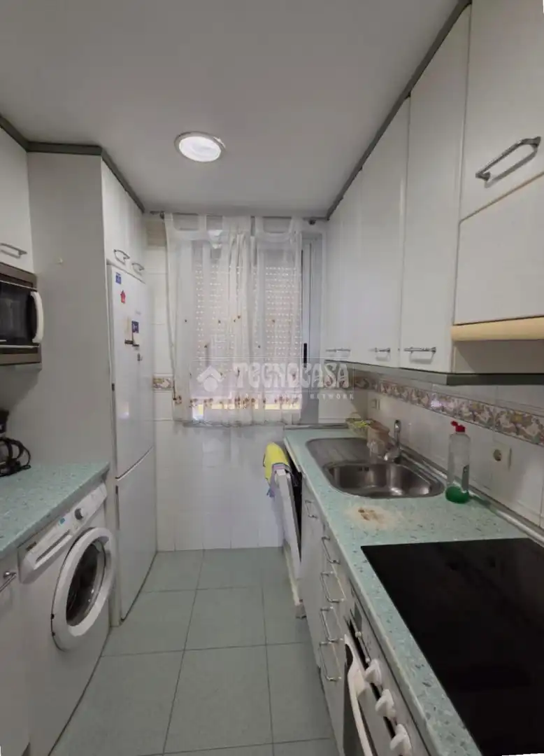 Cocina de Piso en venta en Madrid