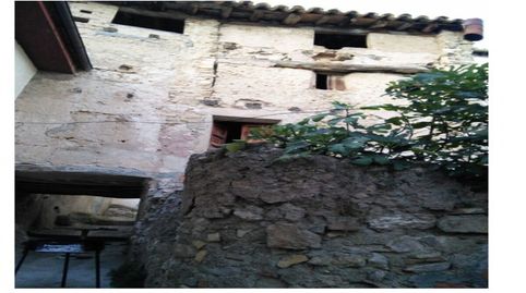 Excelente oportunidad para adquirir tu suelo en  la localidad de Graus en Huesca. No dejes pasar esta gran ocasión de adquirir en