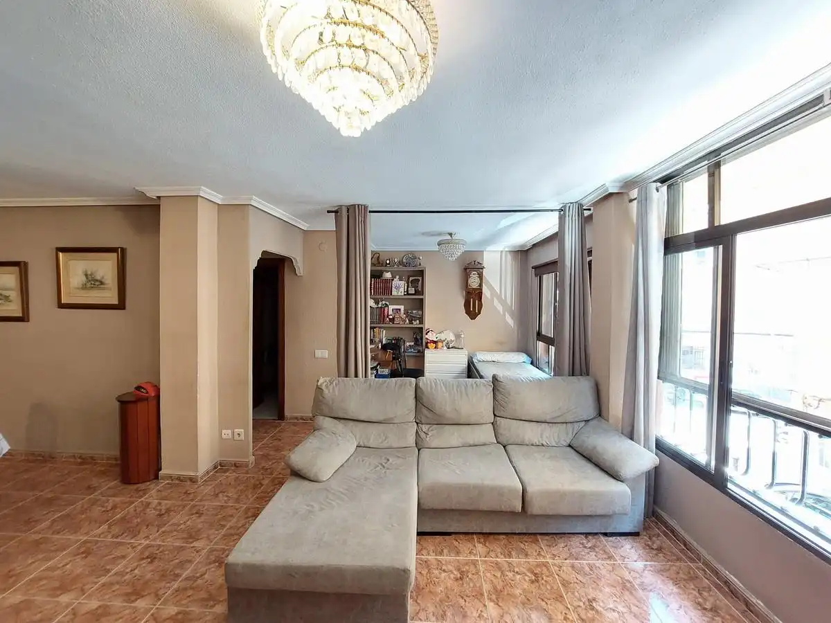 Sala d'estar de Pis en venda en Alicante / Alacant