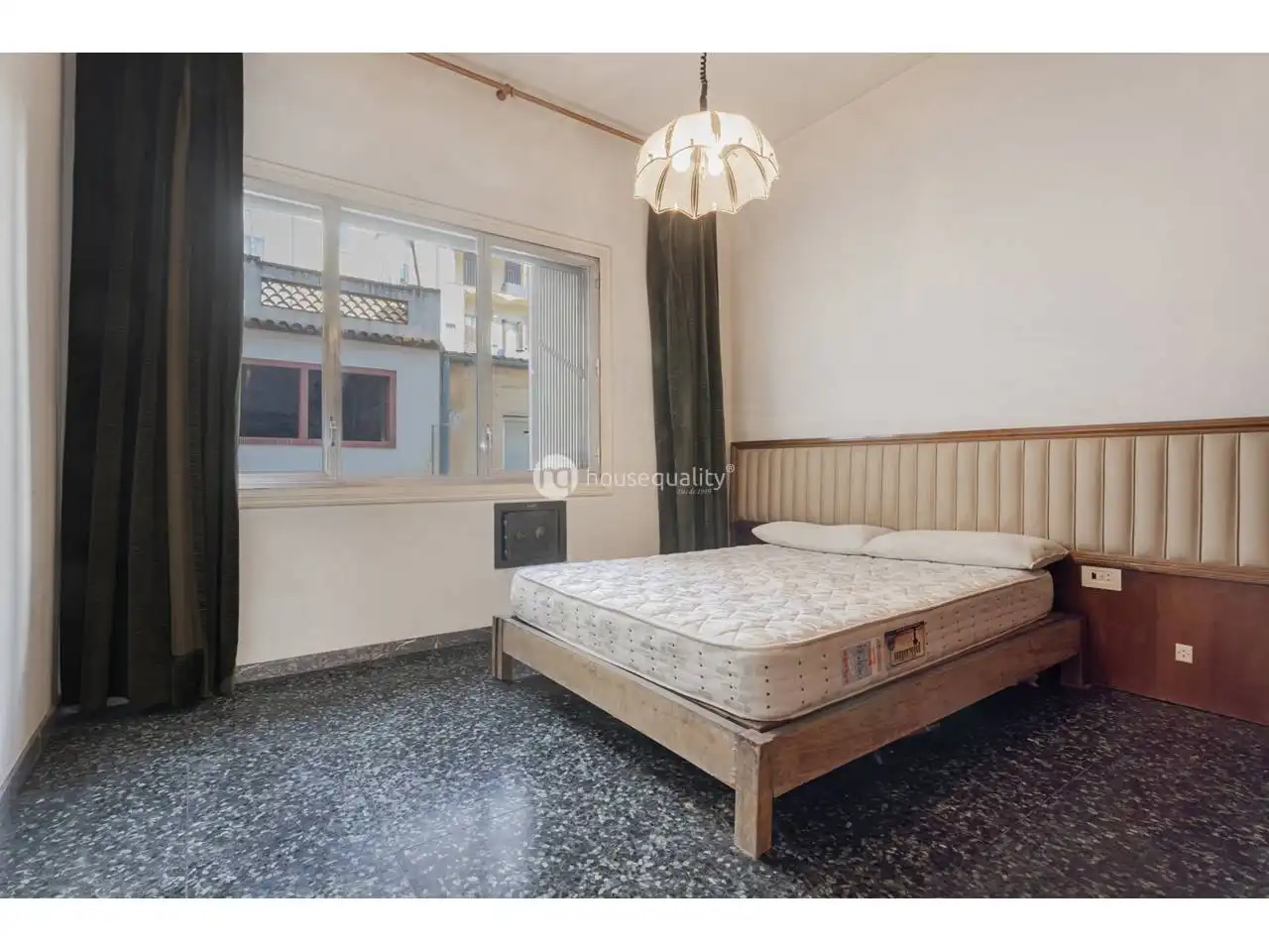 Habitación de Piso en venta en Barcelona con Jardín privado, Terraza y Balcón
