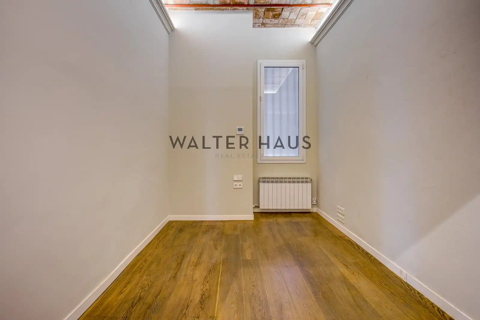 Piso en venta en Barcelona con Aire acondicionado, Terraza y Horno