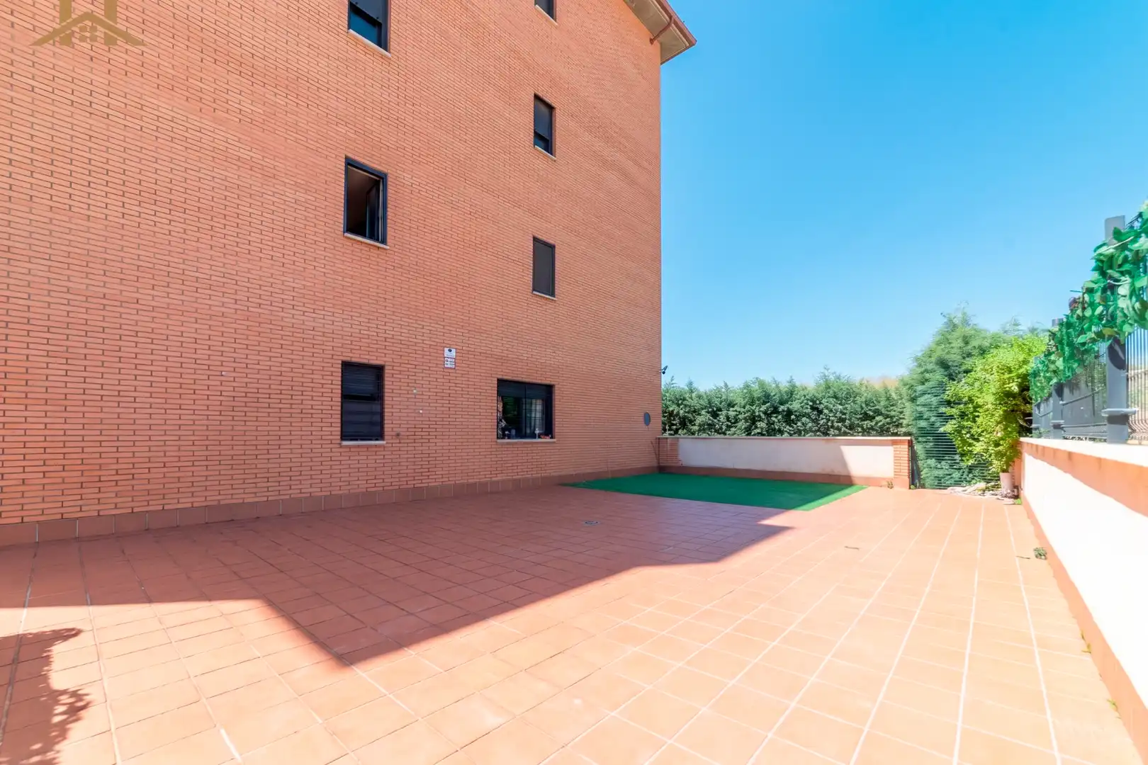 Exterior view of Ground floor for sale in Navalcarnero  with Heating, Private garden and Parquet flooring