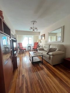 Sala d'estar de Pis en venda en Portugalete amb Calefacció, Moblat i Balcó