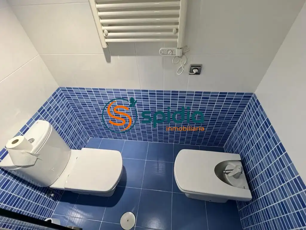 Bathroom of Apartments for rent in Águilas  with Air Conditioner, Heating and Terrace