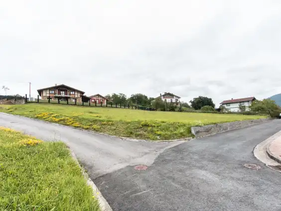 Residencial en venda en Murueta