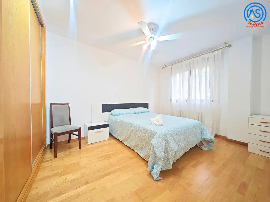 Apartamento de alquiler en Calle de Nuestra Señora de Bonaria, 13, Barrio del Ave