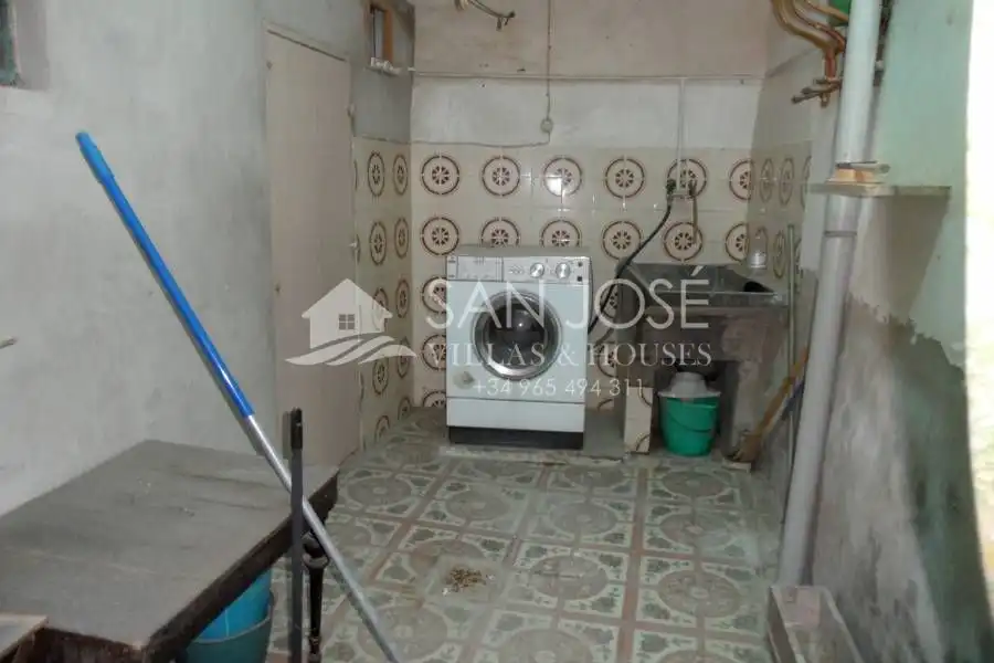 Casa con terraza en venta en Hondón de las Nieves / El Fondó de les Neus, imagen 23