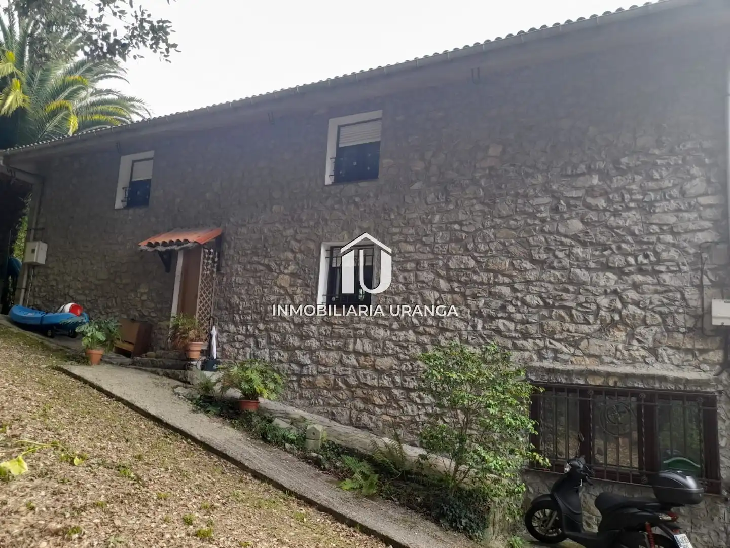 Exterior view of Houses for sale in Castro-Urdiales  with Heating, Private garden and Terrace