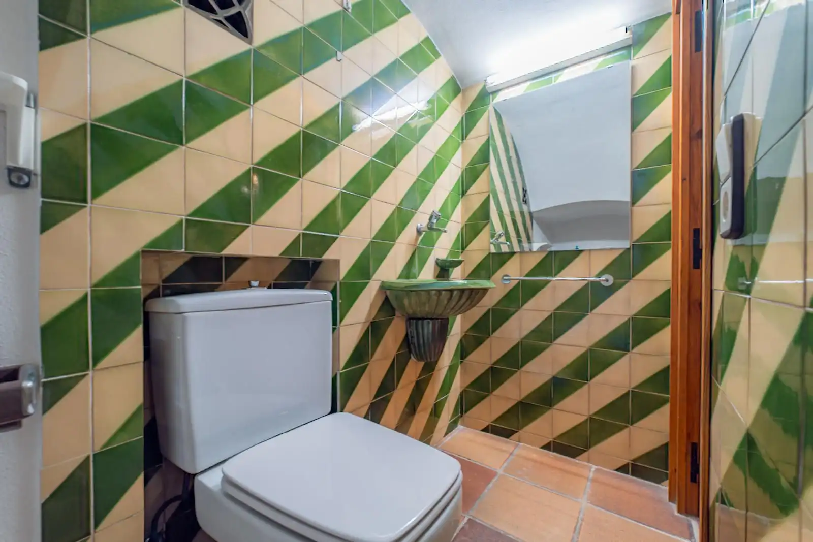 Baño de Finca rústica en venta en Argentona con Calefacción, Jardín privado y Terraza
