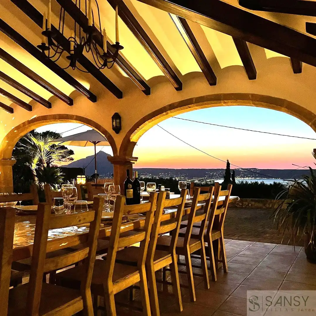 Houses for sale in Jávea / Xàbia  with Air Conditioner, Heating and Storage room