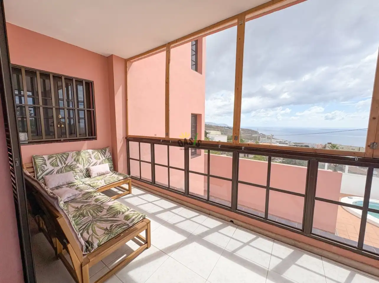 Vista exterior de Casa o xalet en venda en Santa Cruz de Tenerife amb Terrassa, Traster i Piscina