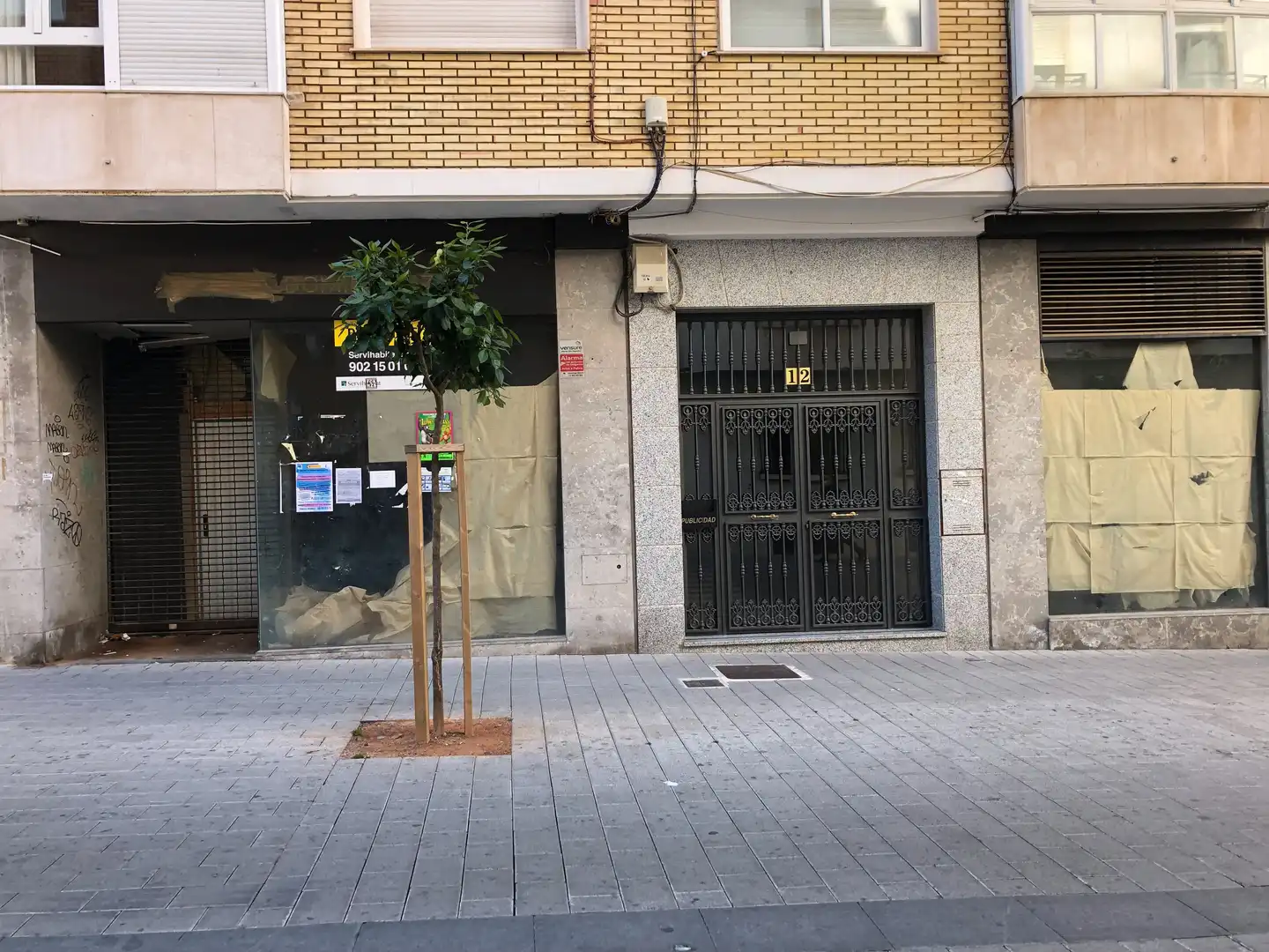 Local comercial en venda a Calle Montesa 12
