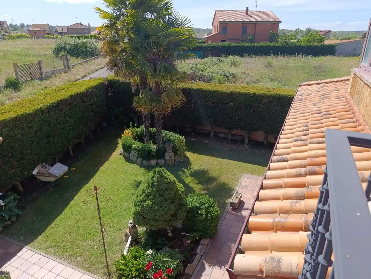 Jardí de Casa o xalet en venda en San Andrés del Rabanedo amb Calefacció, Jardí privat i Terrassa