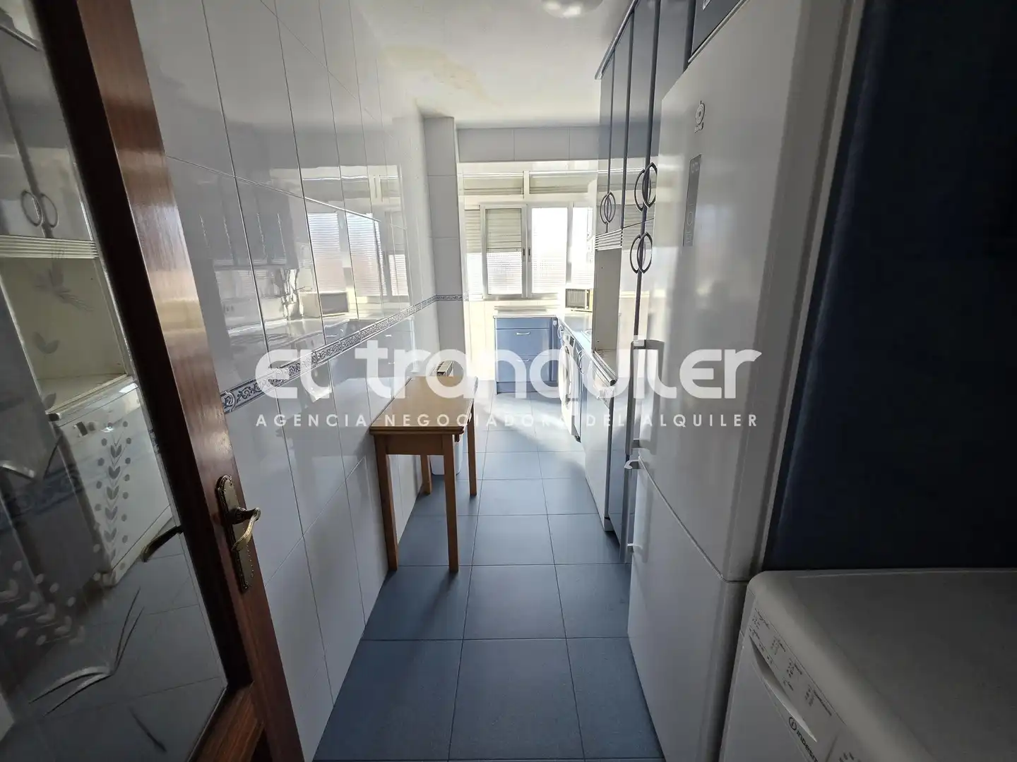 Flat for rent in Madrid  with Air Conditioner, Terrace and Furnished