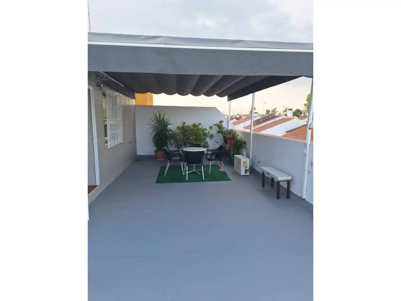 Terraza de Piso en venta en El Viso del Alcor con Aire acondicionado, Terraza y Amueblado