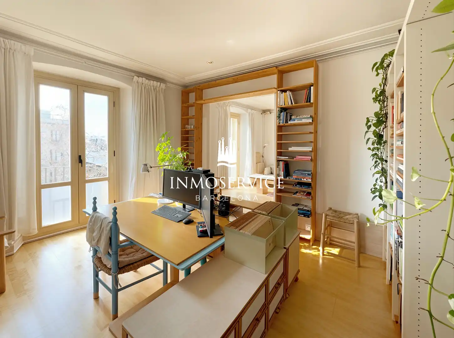 Wohnzimmer von Wohnung zum Verkauf in Barcelona mit Heizung, Parkett und Abstellraum